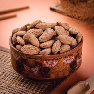 مغز بادام نمکی ایرانی