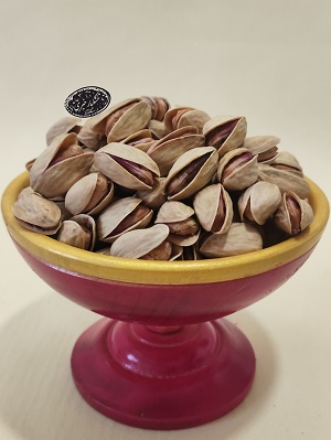 پسته خنجری خام